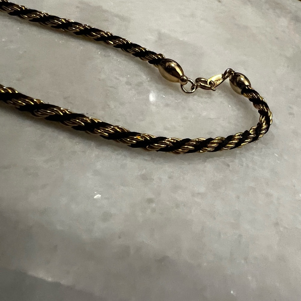 Trifari Gold & Black Twisted Thin Rope Chain Necklace - Picture 6 of 9